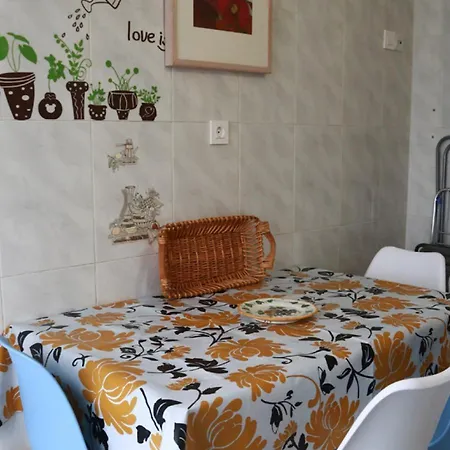 公寓 Calida Vivienda Turistica Centrica Junto Al Funicular Y Metro *