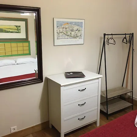 Calida Vivienda Turistica Centrica Junto Al Funicular Y Metro Daire *